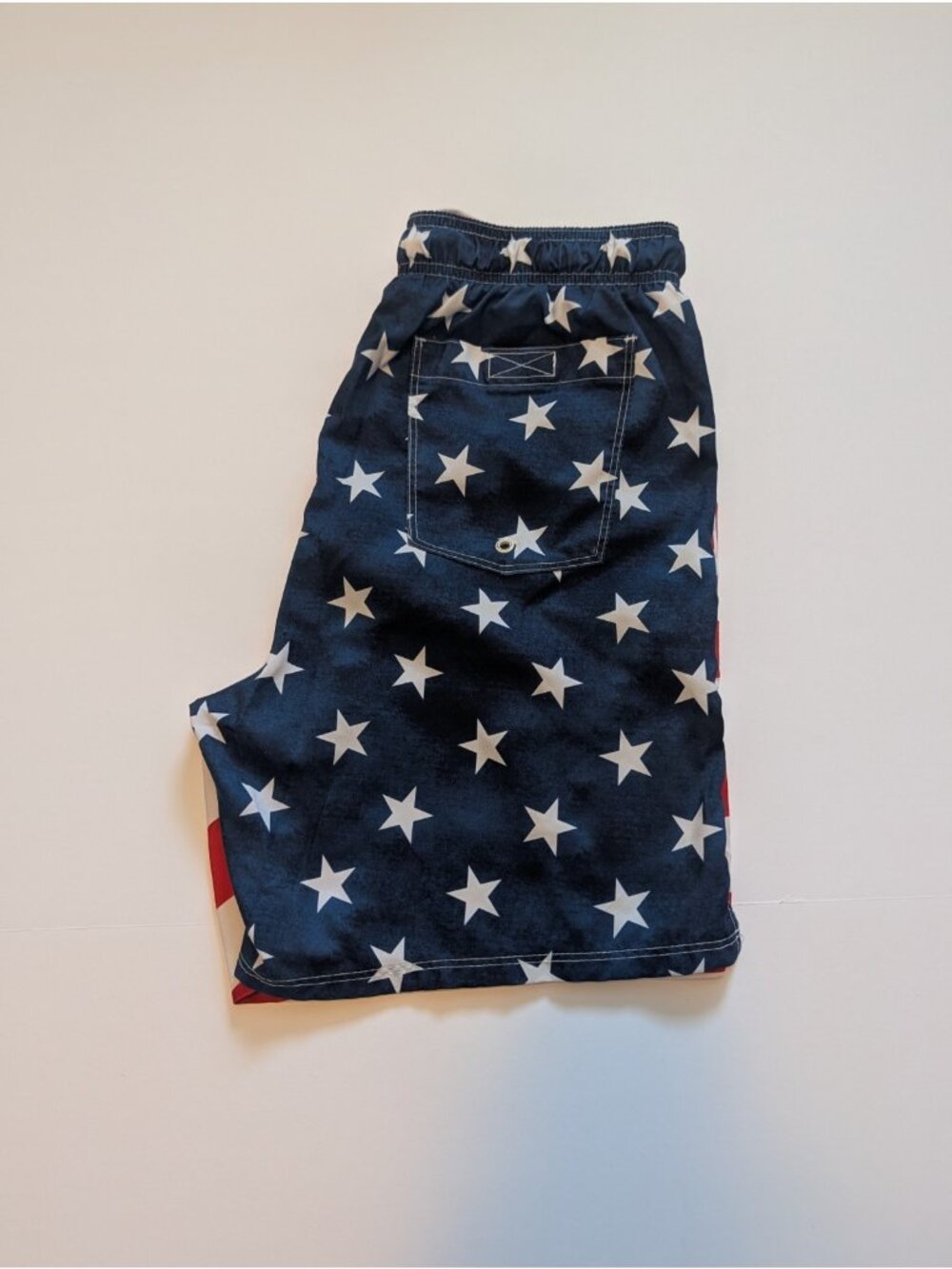 Old Navy American Flag 7" Inseam Swim Trunks Men's Sz Small Red White Blue - Picture 6 of 8